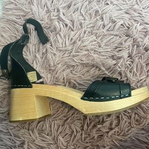 Black used Swedish Hasbeens
